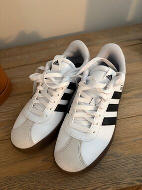 Adidas Women’s Classic Leather Sneakers in White and Black —NWOT
